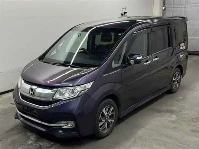 Honda STEP WAGON  с аукциона в Японии