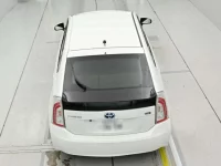 Toyota PRIUS лот № 30569 оценка R  с аукциона в Японии 7