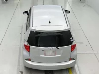 Toyota RACTIS лот № 30577 оценка 3.5  с аукциона в Японии 7