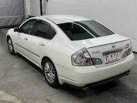Nissan FUGA лот № 90212 оценка 4  с аукциона в Японии 1
