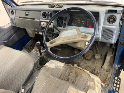 Toyota TOYOACE  с аукциона в Японии