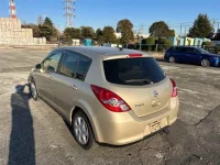 Nissan TIIDA лот № 92009 оценка 4  с аукциона в Японии 1