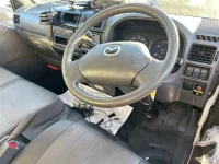Mazda BONGO лот № 92012 оценка 3  с аукциона в Японии 2