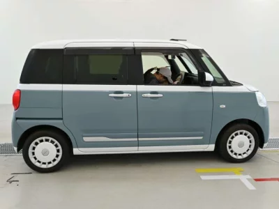Daihatsu MOVE CANBUS  с аукциона в Японии