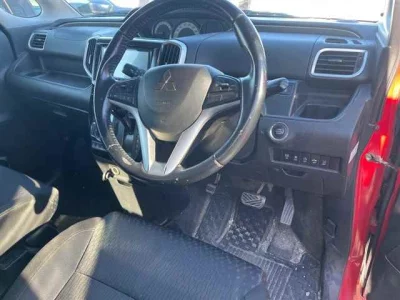 Mitsubishi DELICA D2  с аукциона в Японии