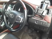 Toyota HARRIER лот № 30636 оценка 3  с аукциона в Японии 8