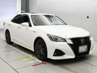 Toyota CROWN лот № 30635 оценка 4  с аукциона в Японии 4