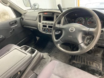 Nissan CARAVAN VAN  с аукциона в Японии