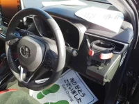 Toyota COROLLA SPORT лот № 30645 оценка 4.5  с аукциона в Японии 8