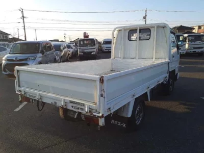 Toyota HIACE TRUCK
