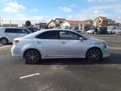 Lexus HS
