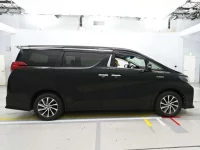 Toyota ALPHARD лот № 30664 оценка 3.5  с аукциона в Японии 2