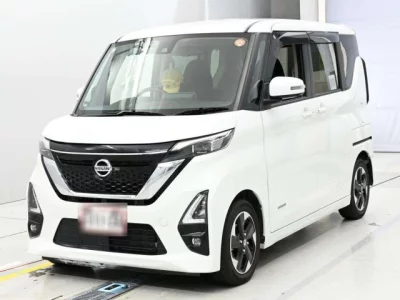 Nissan ROOX  с аукциона в Японии
