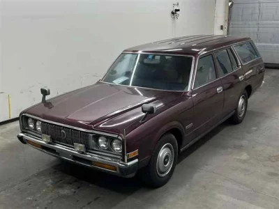 Toyota CROWN  с аукциона в Японии