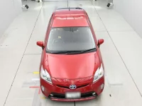 Toyota PRIUS лот № 30675 оценка R  с аукциона в Японии 6