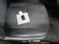 Toyota PRIUS лот № 30675 оценка R  с аукциона в Японии 9