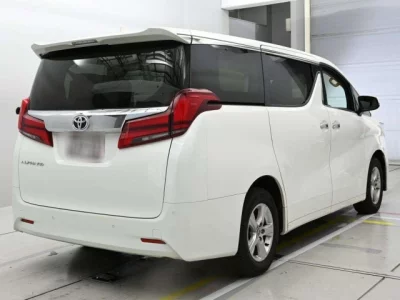 Toyota ALPHARD  с аукциона в Японии