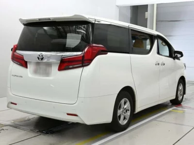 Toyota ALPHARD  с аукциона в Японии
