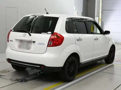 Mazda VERISA