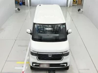 Honda N BOX лот № 107 оценка 4  с аукциона в Японии 6