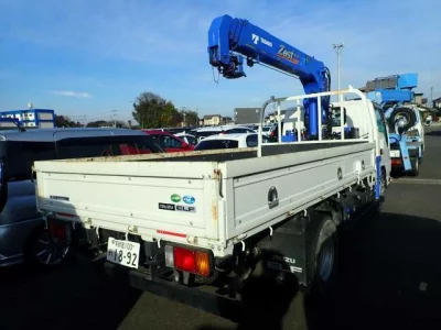 Isuzu ELF  с аукциона в Японии