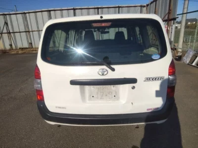Toyota SUCCEED