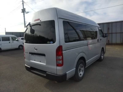 Toyota REGIUS ACE VAN  с аукциона в Японии