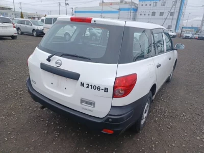 Nissan AD  с аукциона в Японии