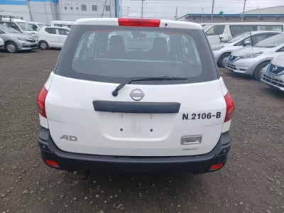 Nissan AD  с аукциона в Японии