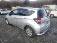 Nissan NOTE лот № 23618 оценка 4  с аукциона в Японии 4