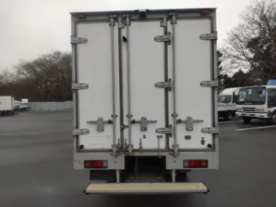 Hino DUTRO  с аукциона в Японии