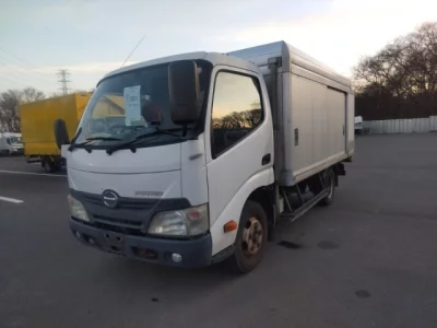 Hino DUTRO  с аукциона в Японии
