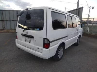 Mazda BONGO VAN  с аукциона в Японии