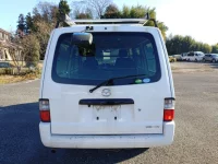 Mazda BONGO VAN лот № 26118 оценка 3.5  с аукциона в Японии 3