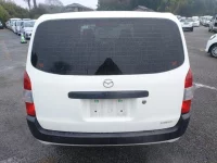 Mazda FAMILIA VAN лот № 26188 оценка 3.5  с аукциона в Японии 3