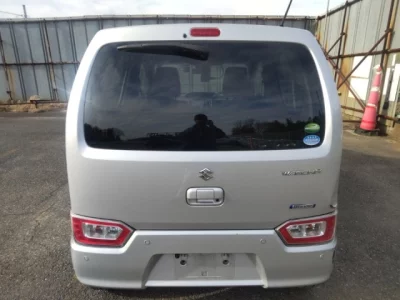 Suzuki WAGON R  с аукциона в Японии