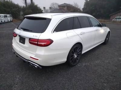 Mercedes-Benz AMG  с аукциона в Японии