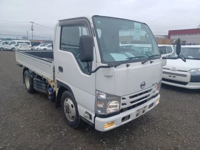 Nissan ATLAS  с аукциона в Японии