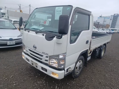 Nissan ATLAS  с аукциона в Японии