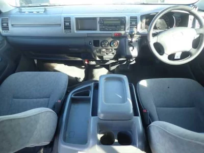 Toyota HIACE  с аукциона в Японии