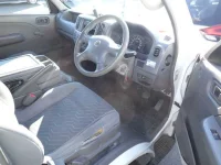 Nissan CARAVAN VAN лот № 69 оценка R  с аукциона в Японии 9