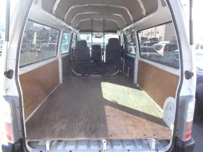 Nissan CARAVAN VAN  с аукциона в Японии