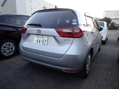 Honda FIT  с аукциона в Японии