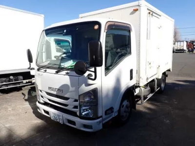 Isuzu ELF  с аукциона в Японии