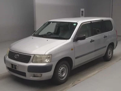 Toyota SUCCEED  с аукциона в Японии