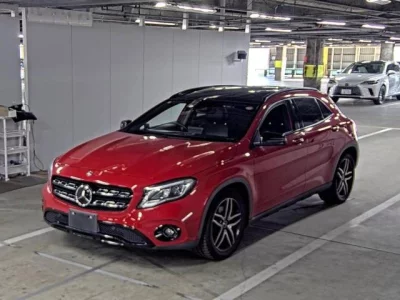 Mercedes-Benz GLA CLASS