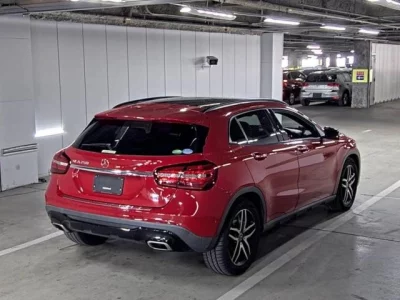 Mercedes-Benz GLA CLASS