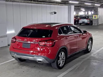 Mercedes-Benz GLA CLASS