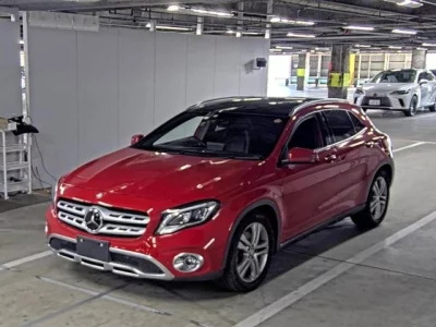 Mercedes-Benz GLA CLASS