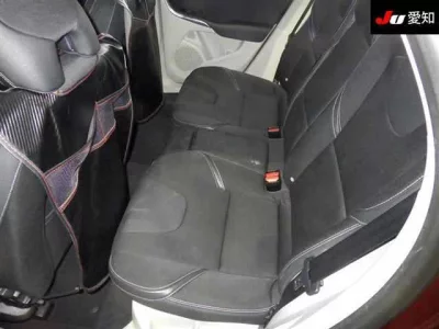 Volvo V40  с аукциона в Японии